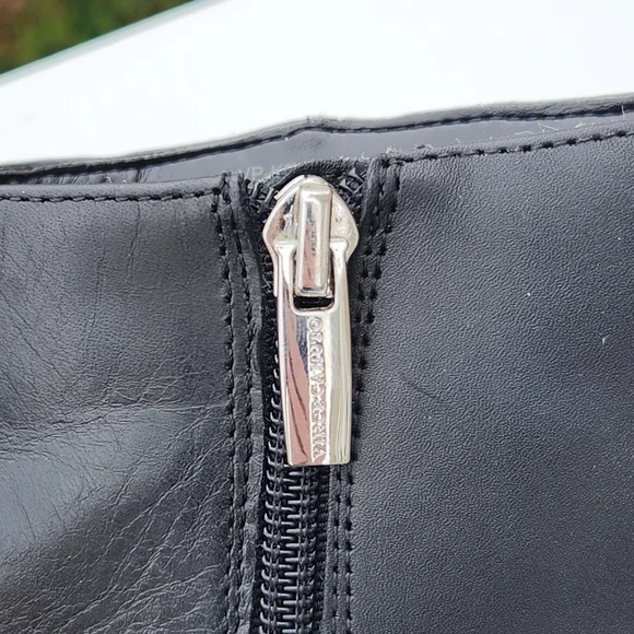 Vince Camuto Kelmi Leather Black Ankle Booties Size 8.5 - Picture 13 of 15